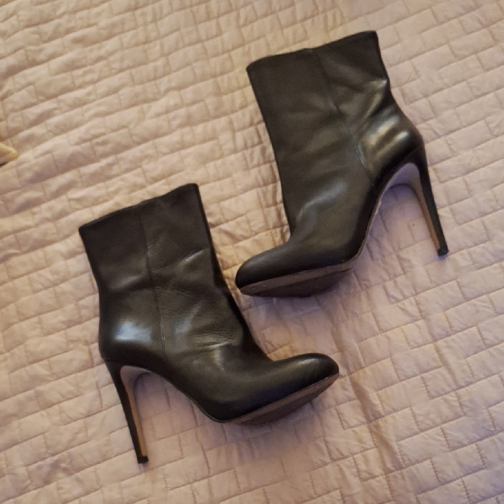 Louise et Cie Leather Booties